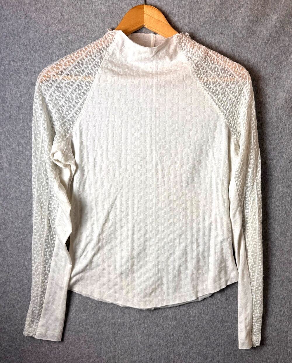 Mis Me Lace Sleeve Mock Neck Funnel Top Womens Ivory Medium Y2K Raglan